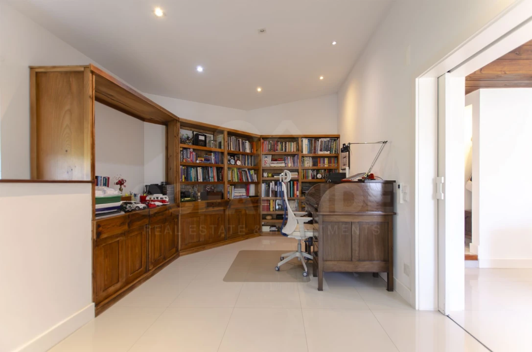 Moradia T6 para Venda em Cascais e Estoril Foto 12