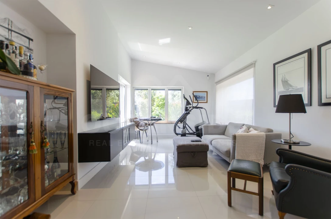 Moradia T6 para Venda em Cascais e Estoril Foto 13