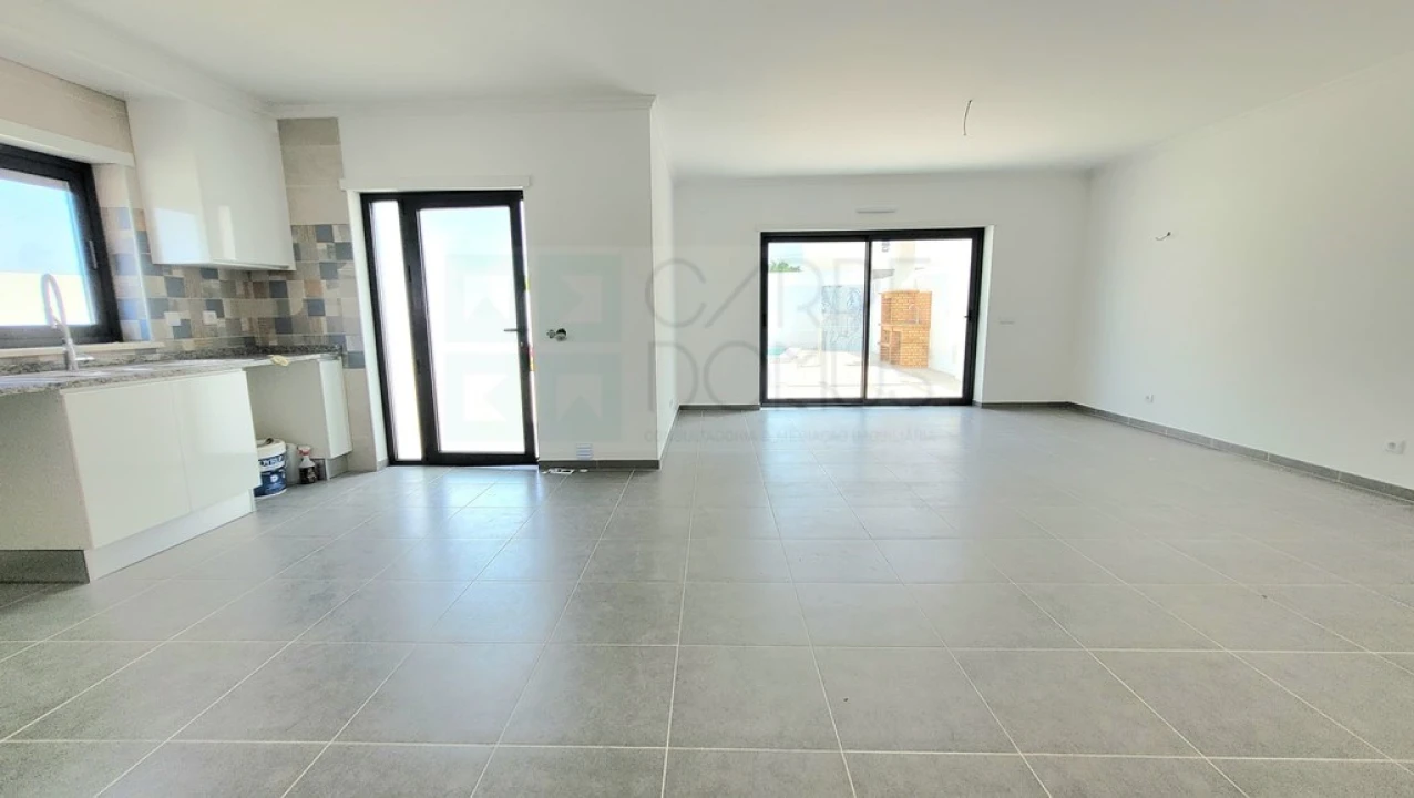 Moradia T3 para Venda em Vila Nova de Cacela Foto 7