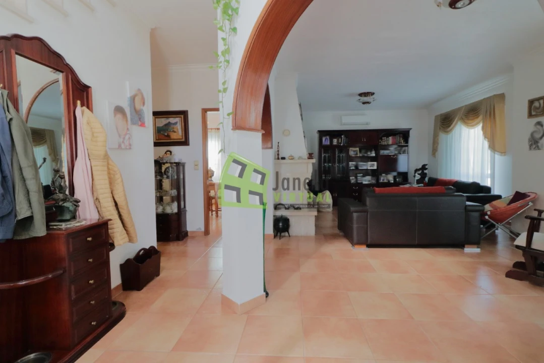 Moradia T4 para Venda em Quinta do Conde Foto 6