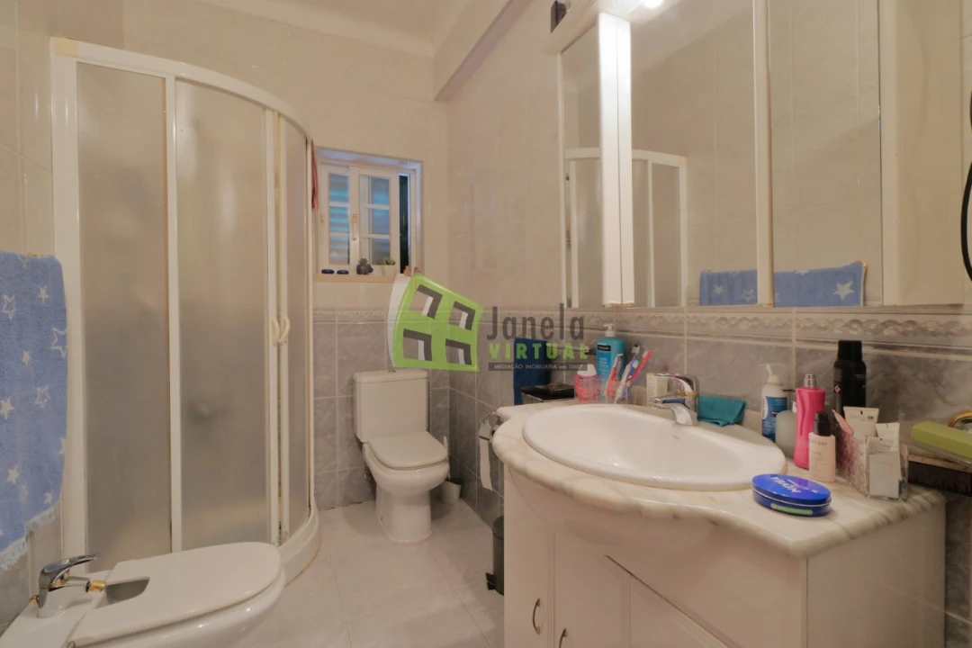 Moradia T4 para Venda em Quinta do Conde Foto 17