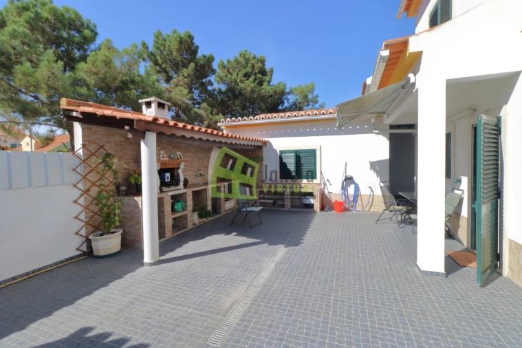 Moradia T4 para Venda em Quinta do Conde