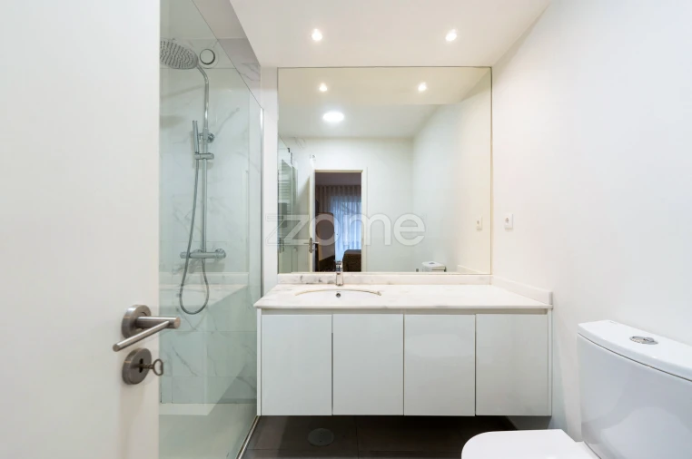 Apartamento T3 para Venda em Custóias, Leça do Balio e Guifões Foto 24