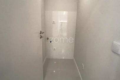 Apartamento T3 para Venda em Póvoa de Varzim, Beiriz e Argivai