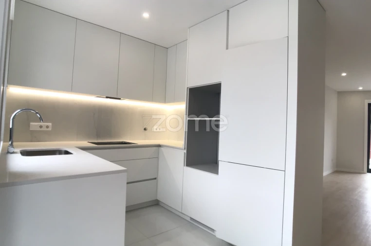 Apartamento T3 para Venda em Póvoa de Varzim, Beiriz e Argivai Foto 4