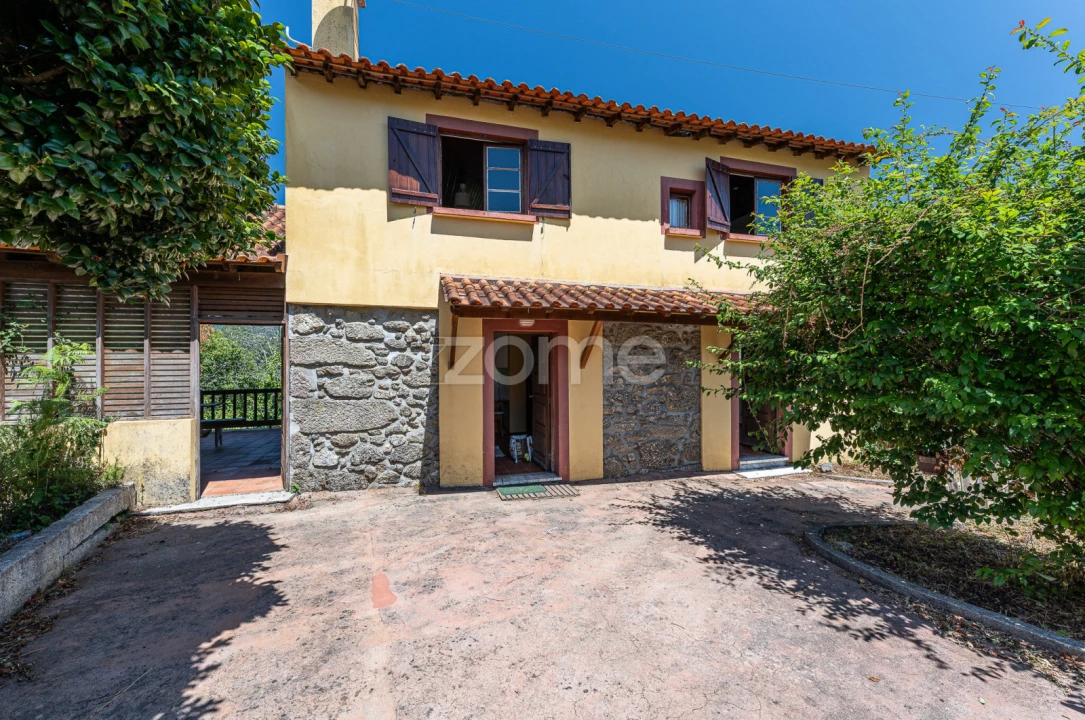 Moradia T2 para Venda em Ribeira Foto 11