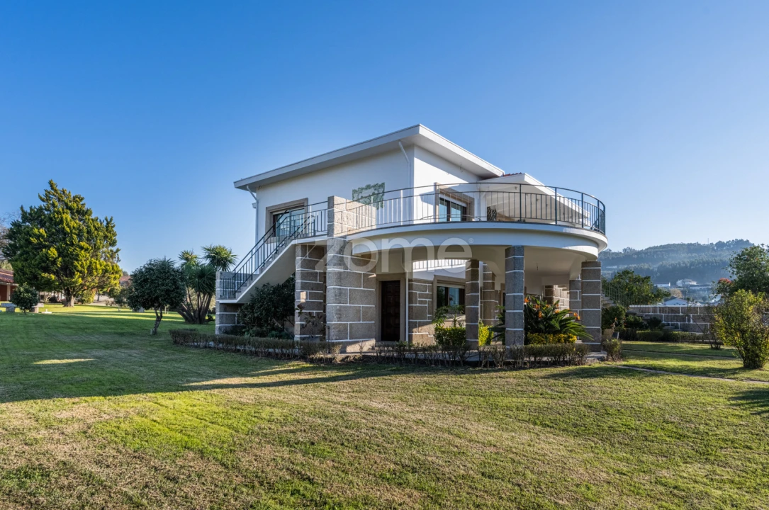 Quinta T4 para Venda em Penafiel Foto 42