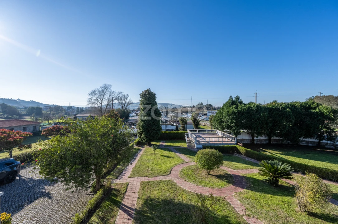 Quinta T4 para Venda em Penafiel Foto 36