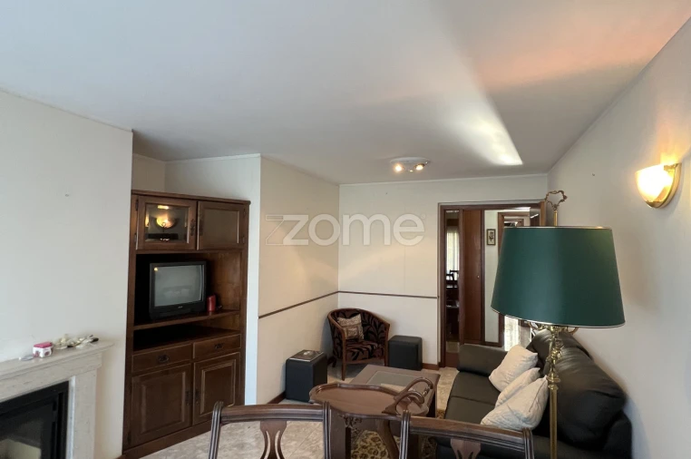 Apartamento T2 para Arrendamento em São Mamede de Infesta e Senhora da Hora Foto 7