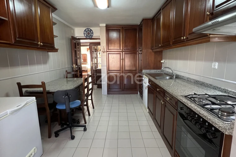 Apartamento T2 para Arrendamento em São Mamede de Infesta e Senhora da Hora Foto 10