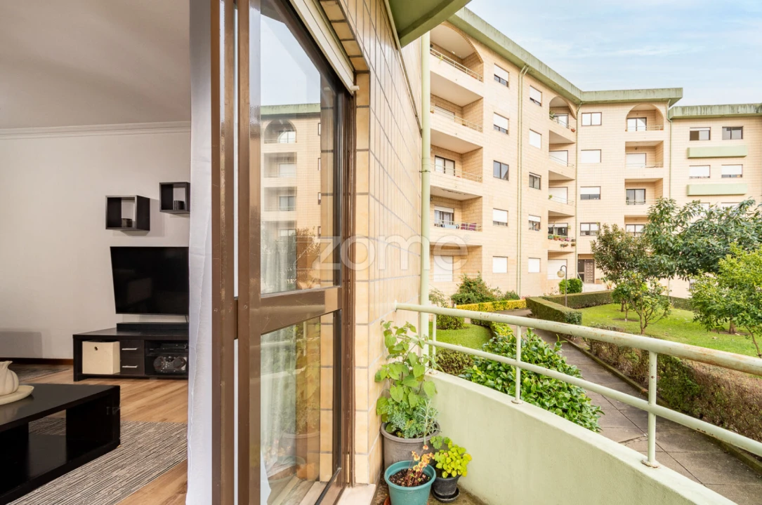 Apartamento T2 para Venda em Rio Tinto Foto 5