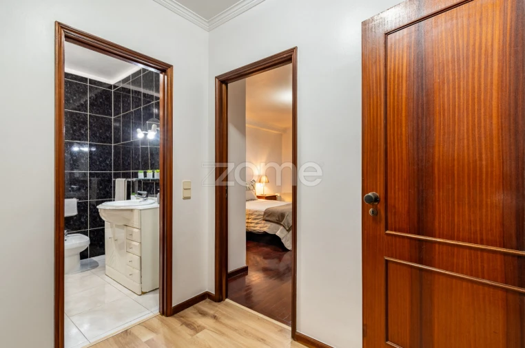 Apartamento T2 para Venda em Rio Tinto Foto 30