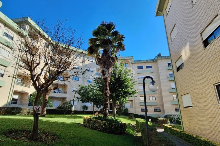 Apartamento T2 para Venda em Rio Tinto Foto 36