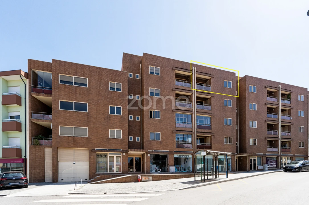 Apartamento T2 para Arrendamento em Santa Marinha e São Pedro da Afurada Foto 2