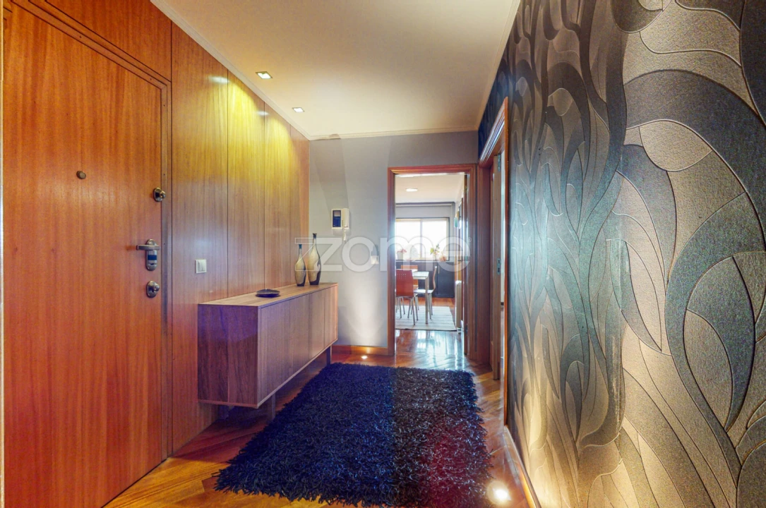 Apartamento T2 para Arrendamento em Santa Marinha e São Pedro da Afurada Foto 3