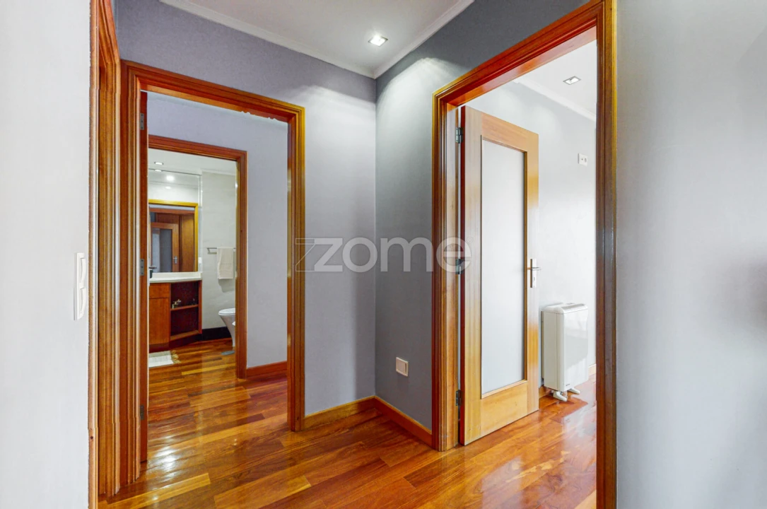 Apartamento T2 para Arrendamento em Santa Marinha e São Pedro da Afurada Foto 10