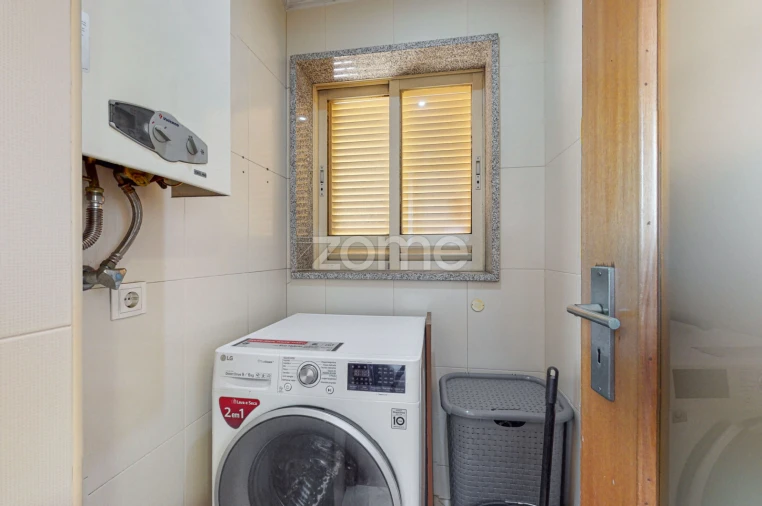 Apartamento T2 para Arrendamento em Santa Marinha e São Pedro da Afurada Foto 8