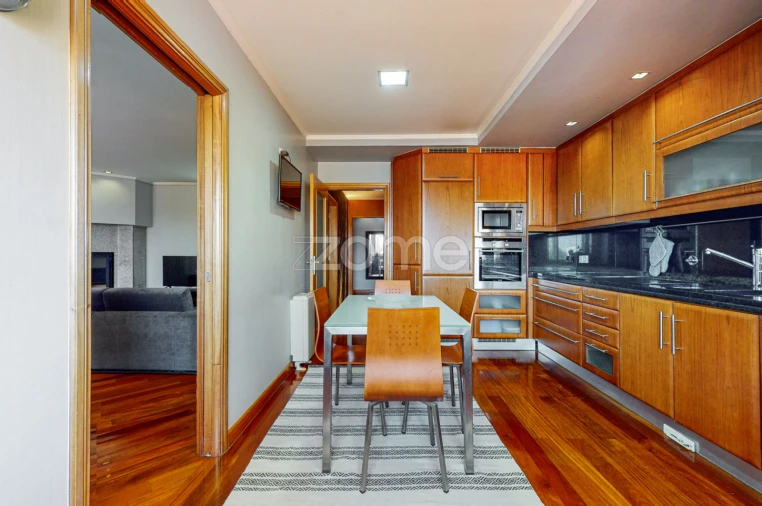 Apartamento T2 para Arrendamento em Santa Marinha e São Pedro da Afurada Foto 9