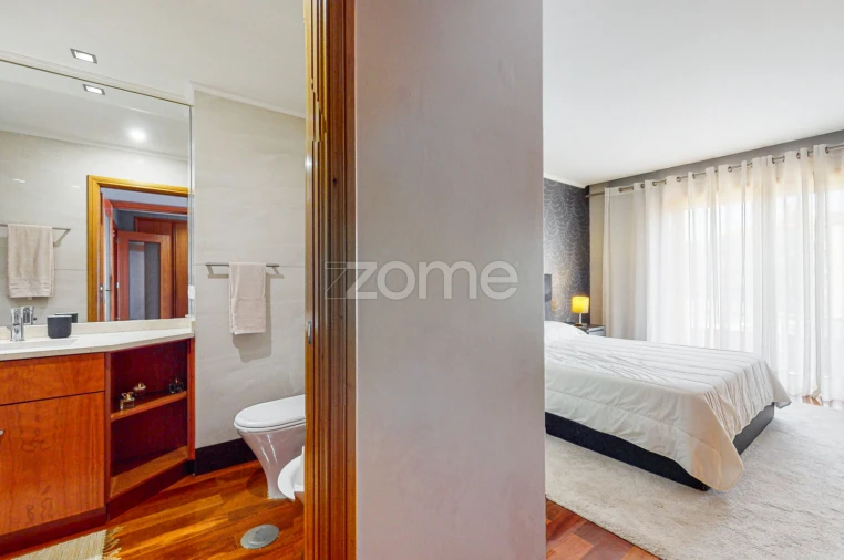 Apartamento T2 para Arrendamento em Santa Marinha e São Pedro da Afurada Foto 15