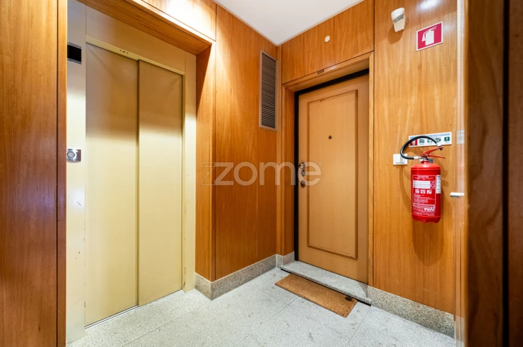 Apartamento T2 para Arrendamento em Santa Marinha e São Pedro da Afurada Foto 27