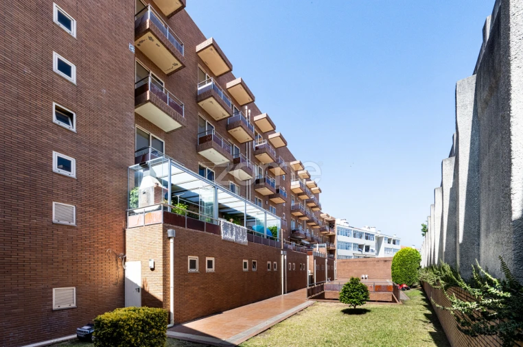 Apartamento T2 para Arrendamento em Santa Marinha e São Pedro da Afurada Foto 28