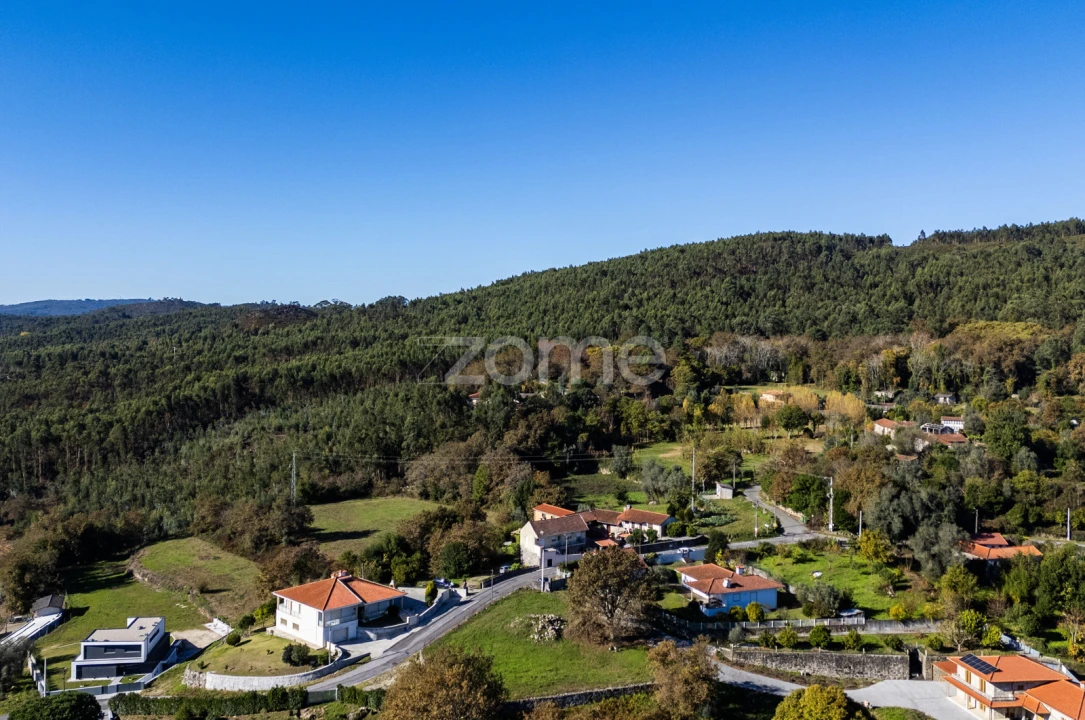 Terreno para Venda em Campos e Louredo Foto 19