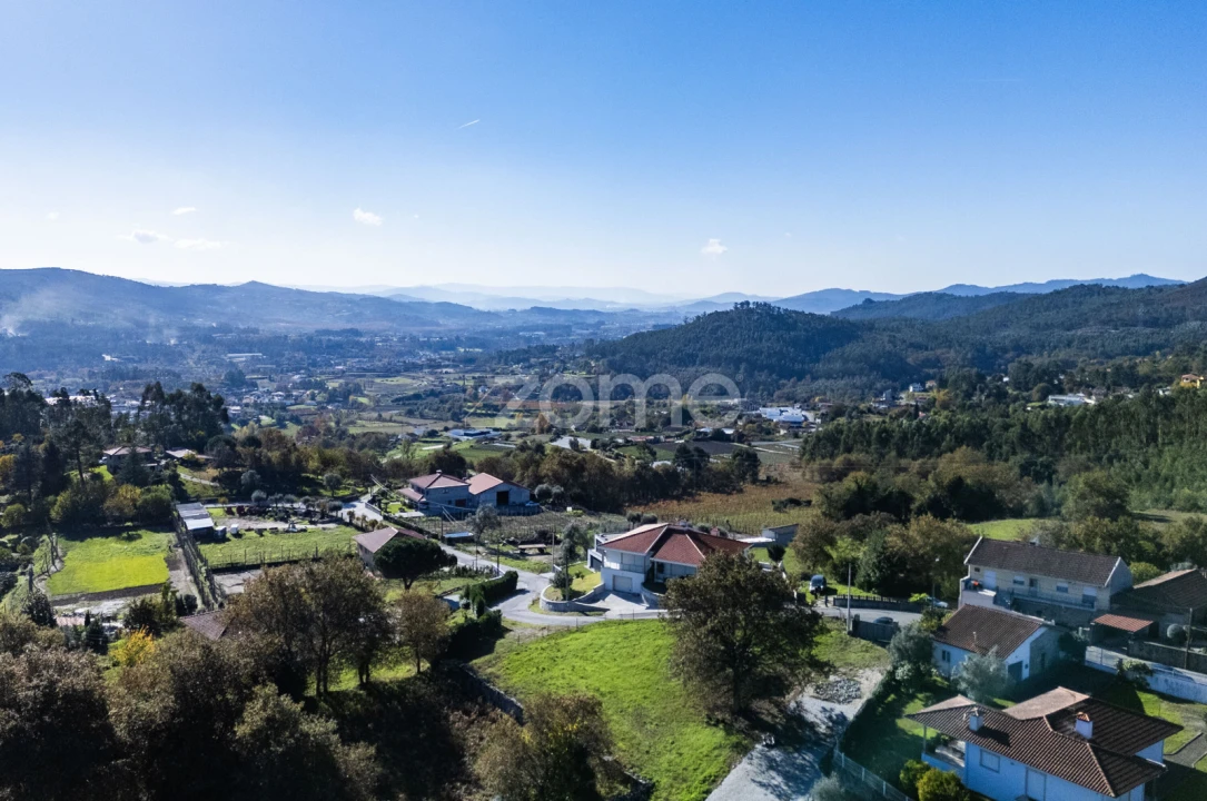 Terreno para Venda em Campos e Louredo Foto 22