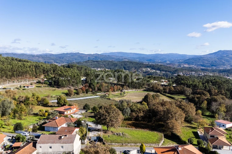 Terreno para Venda em Campos e Louredo Foto 17