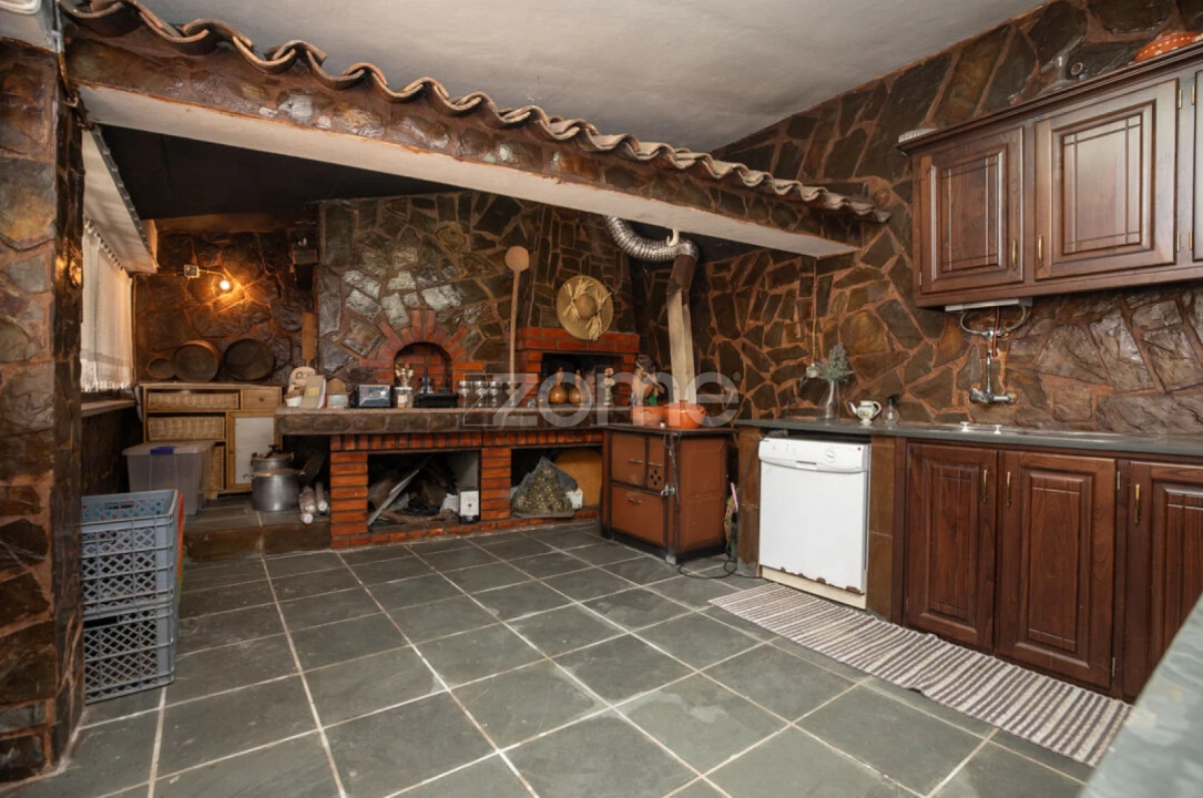 Moradia T6 para Venda em Arganil Foto 36