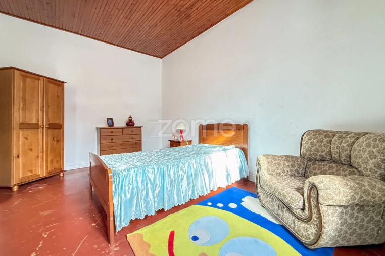 Moradia T2 para Venda em Maia Foto 9