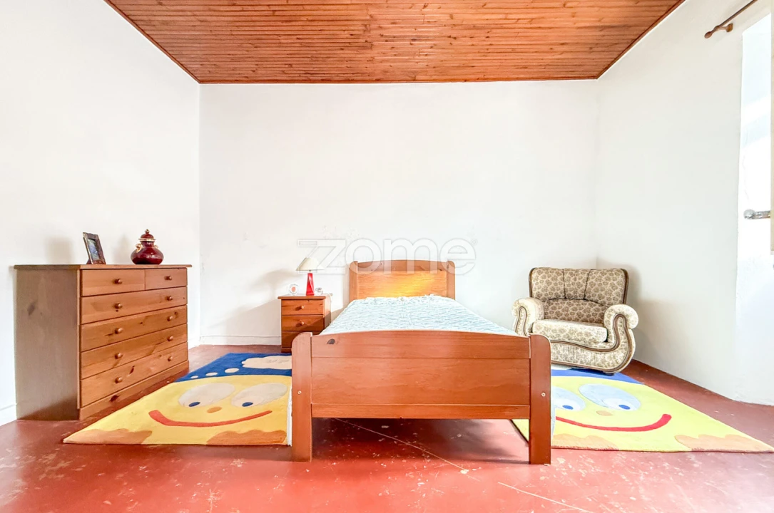 Moradia T2 para Venda em Maia Foto 7