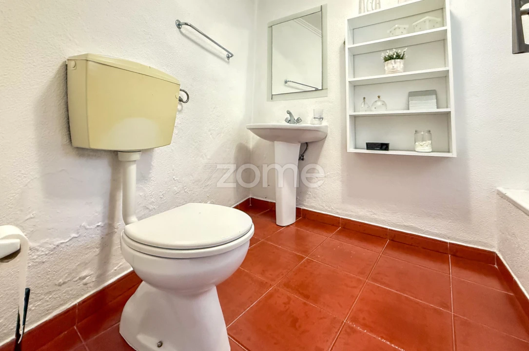 Moradia T2 para Venda em Maia Foto 13