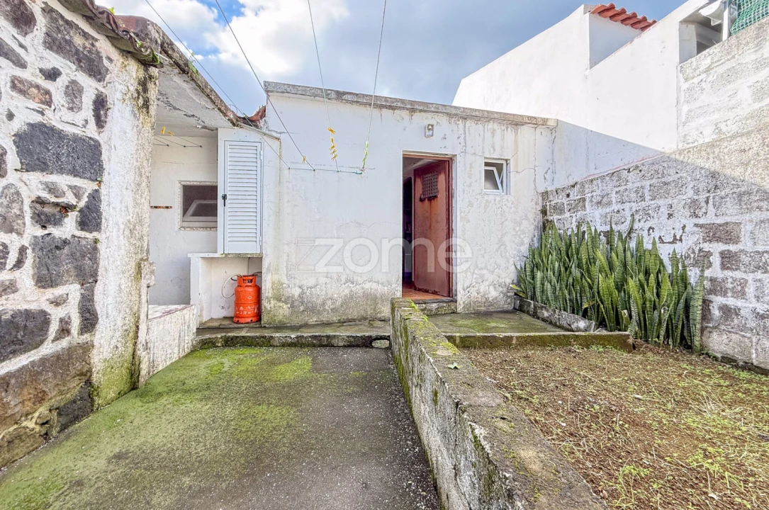 Moradia T2 para Venda em Maia Foto 15