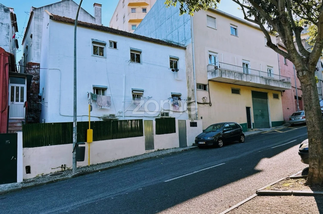 Prédio para Venda em Encosta do Sol Foto 11