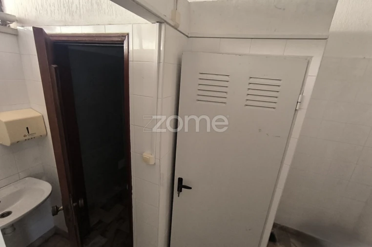 Negócio para Arrendamento em Carnide Foto 11