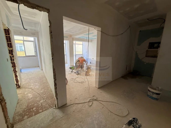 Apartamento T2 para Venda em Venteira Foto 7