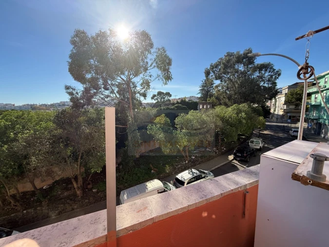 Apartamento T3 para Venda em Águas Livres Foto 9