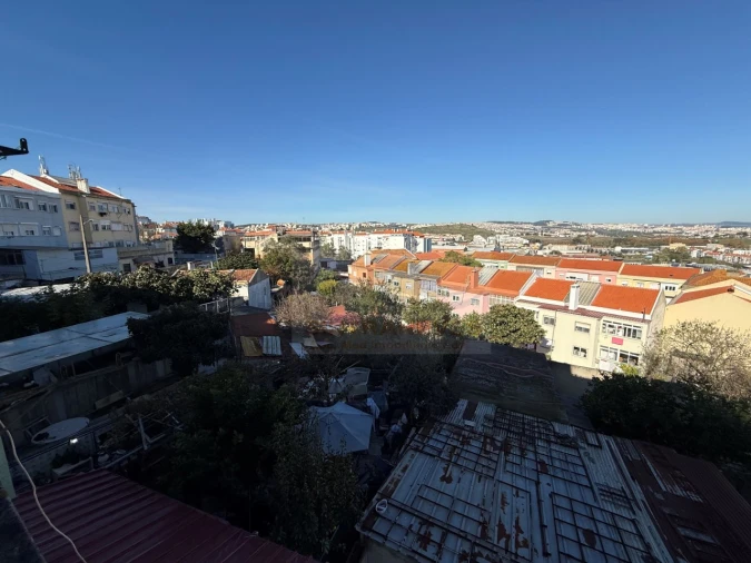 Apartamento T3 para Venda em Águas Livres Foto 10