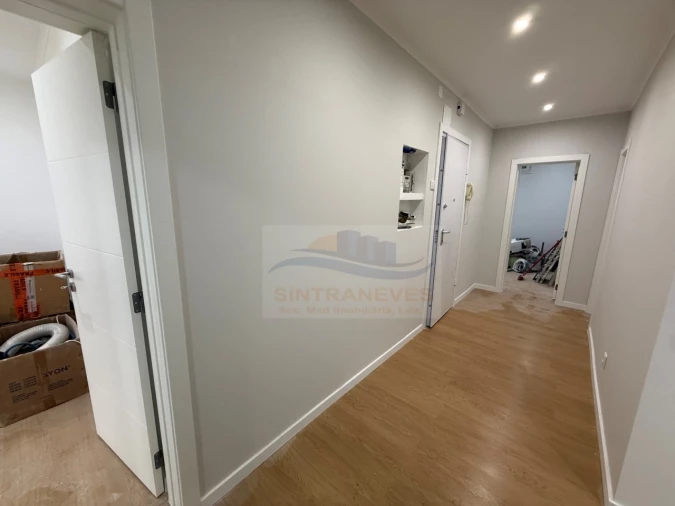 Apartamento T3 para Venda em Venteira Foto 3