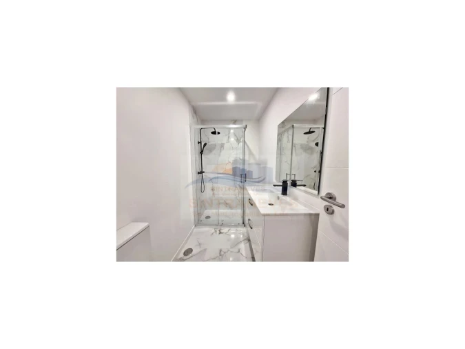 Apartamento T3 para Venda em Queluz e Belas Foto 5