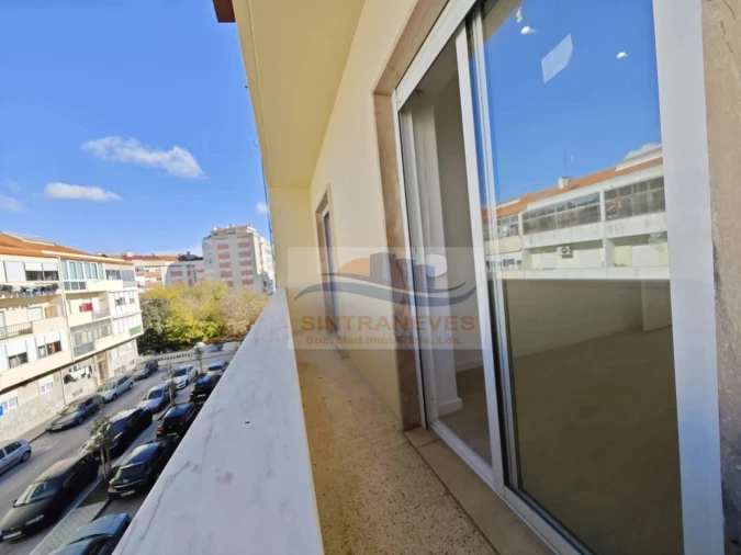 Apartamento T3 para Venda em Queluz e Belas Foto 13