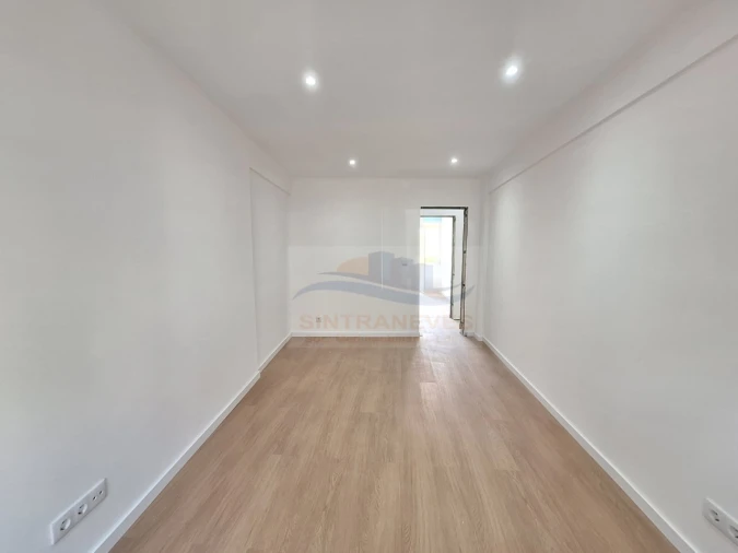 Apartamento T2 para Venda em Venteira Foto 10