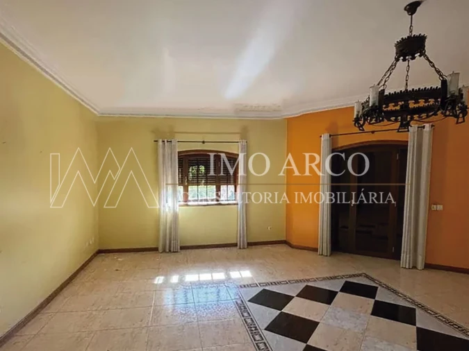 Moradia T5 para Venda em Meinedo Foto 14