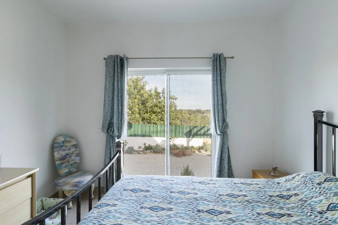 Moradia T3 para Venda em Guia Foto 29