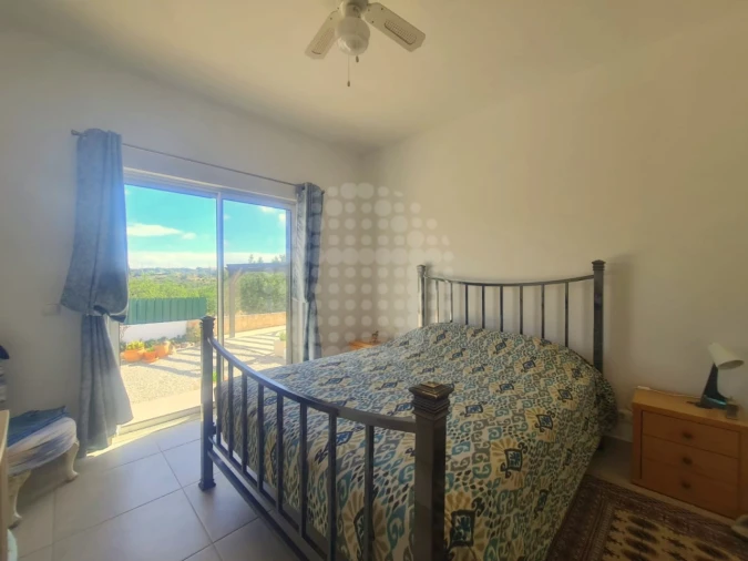 Moradia T3 para Venda em Guia Foto 10