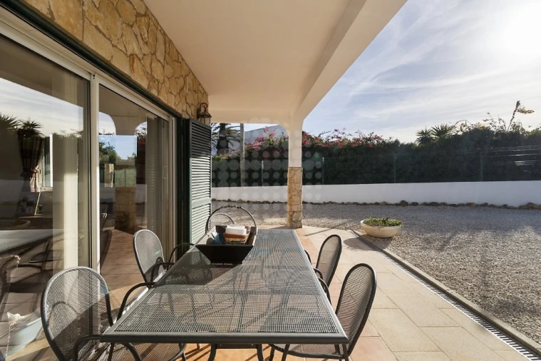 Moradia T3 para Venda em Guia Foto 13