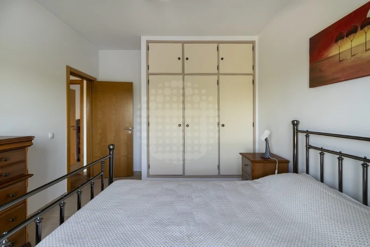 Moradia T3 para Venda em Guia Foto 26