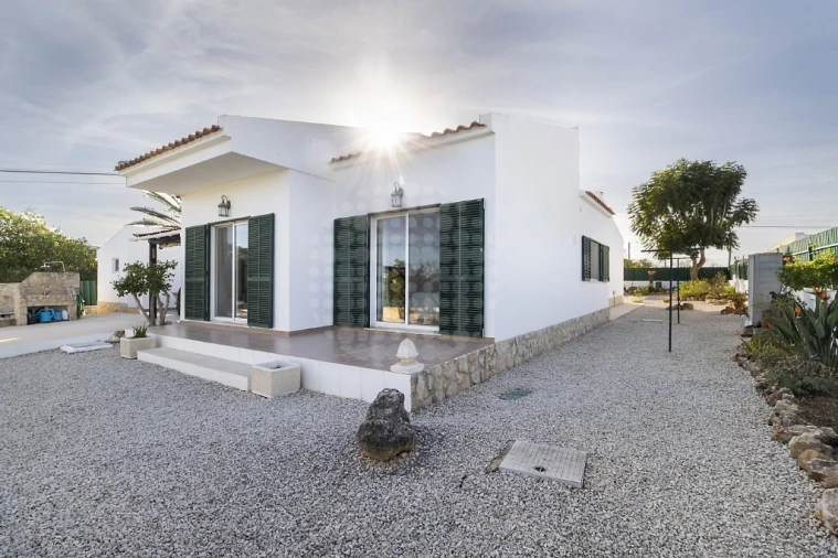 Moradia T3 para Venda em Guia Foto 37