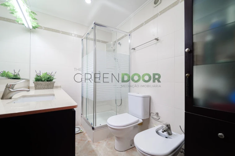 Apartamento T2 para Venda em Queluz e Belas Foto 10