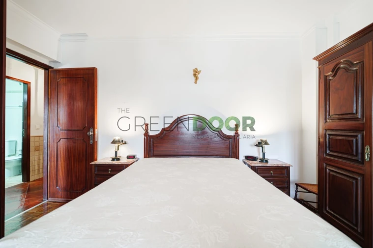 Apartamento T2 para Venda em Queluz e Belas Foto 15